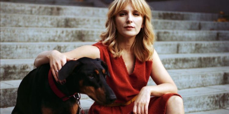 Effortless Elegance: Quick and Easy Makeup Routine