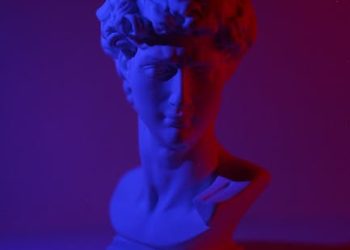 Sculpt and Define: Contouring Techniques for Every Face Shape