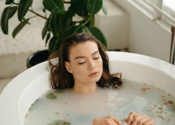 Nighttime Nourishment: Overnight Skincare Rituals for Renewal