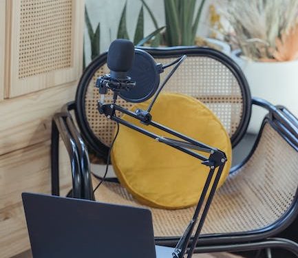 Volume Vibes: Pumping Up the Volume in Your Hair Routine