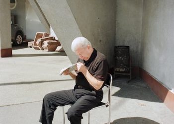 Age-Defying Secrets: Skincare Tips for a Youthful Glow