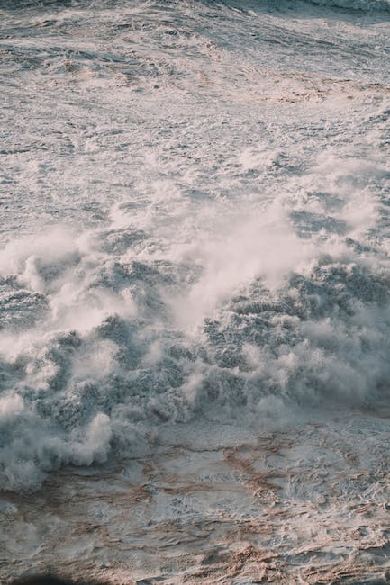 Beachy Waves: ⁢Effortless ‍Styles for ⁤Laid-Back ⁣Elegance